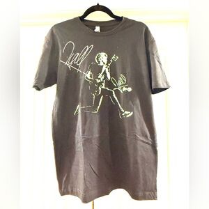 Autographed Niall Horan T-shirt
